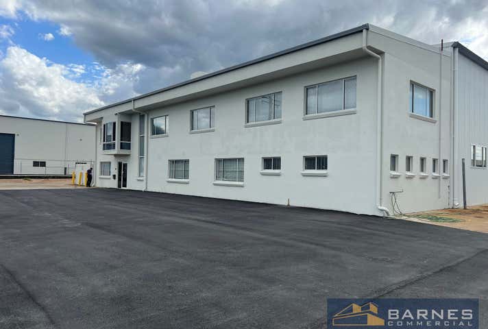 32  Duntroon Street Brendale QLD 4500 - Image 6