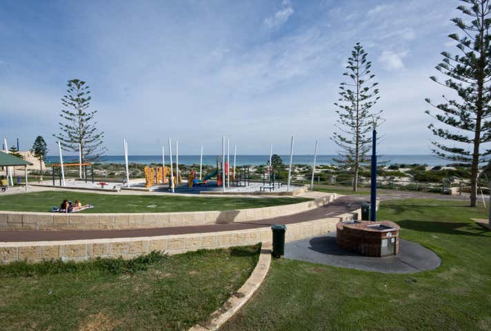 Unit 3, 257 West Coast Highway Scarborough WA 6019 - Image 13