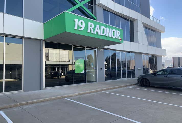 5/19 Radnor Drive Deer Park VIC 3023 - Image 3