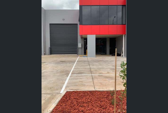 Unit 1, 4 Geehi Way Ravenhall VIC 3023 - Image 1