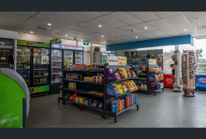 2 Oke Street Ouyen VIC 3490 - Image 3