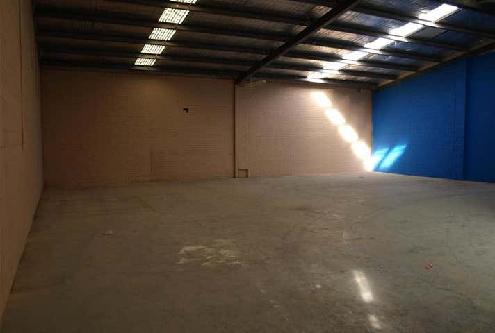 2/23 Oban Road Ringwood VIC 3134 - Image 5