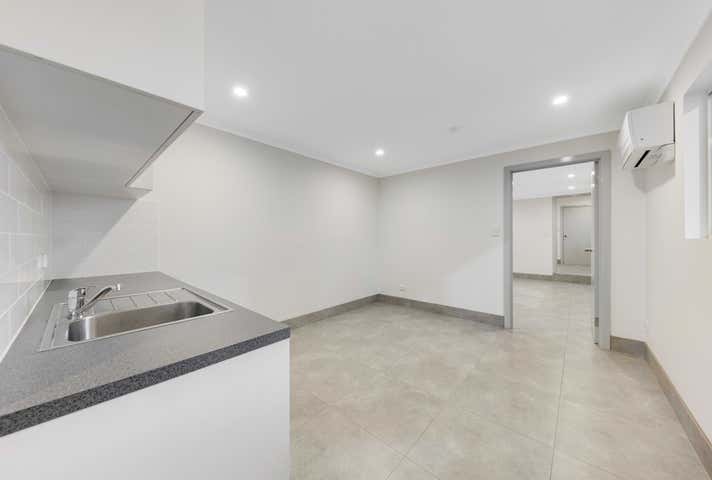 35 Township Road Marion SA 5043 - Image 10