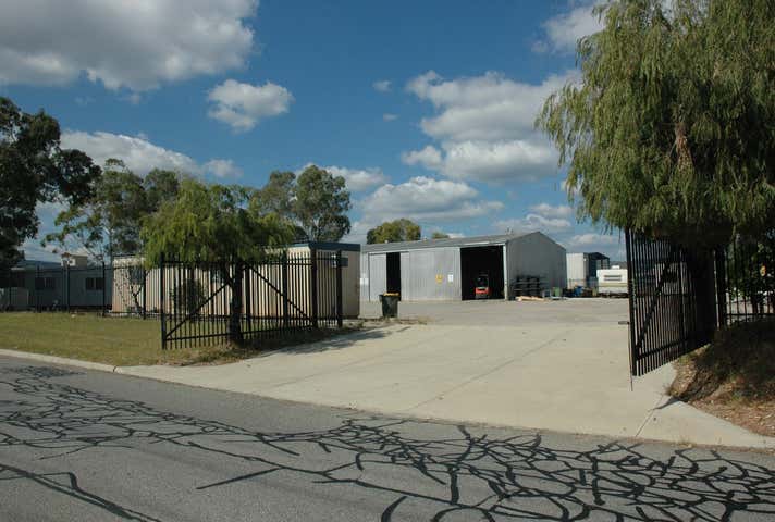531 Bickley Road Maddington WA 6109 - Image 13