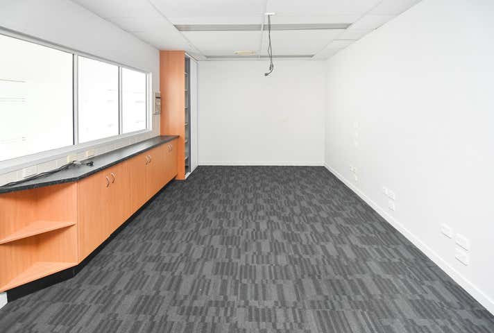 5 & 6, 44 Thuringowa Drive Kirwan QLD 4817 - Image 8