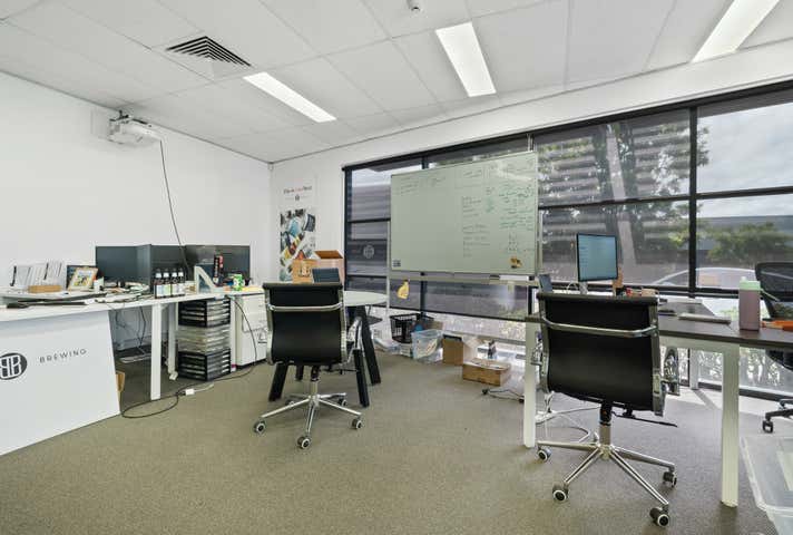 19 Calabro Way Burleigh Heads QLD 4220 - Image 12