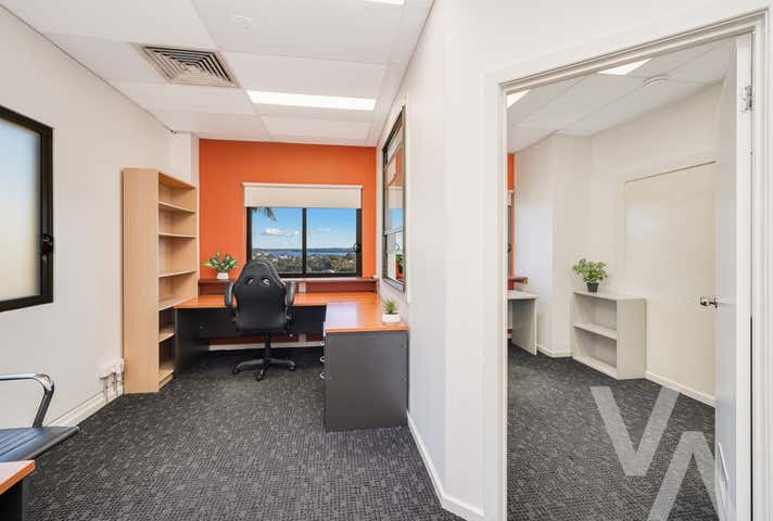 5/192 Macquarie Road Warners Bay NSW 2282 - Image 2