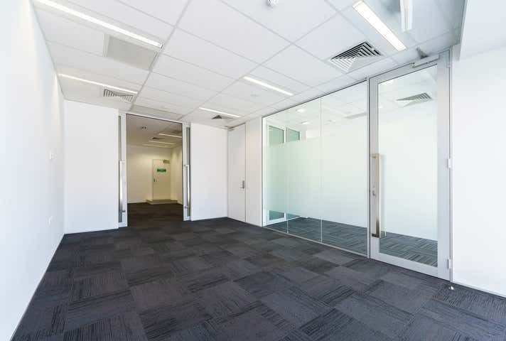 5E & 6E, 817 Beeliar Drive Cockburn Central WA 6164 - Image 14