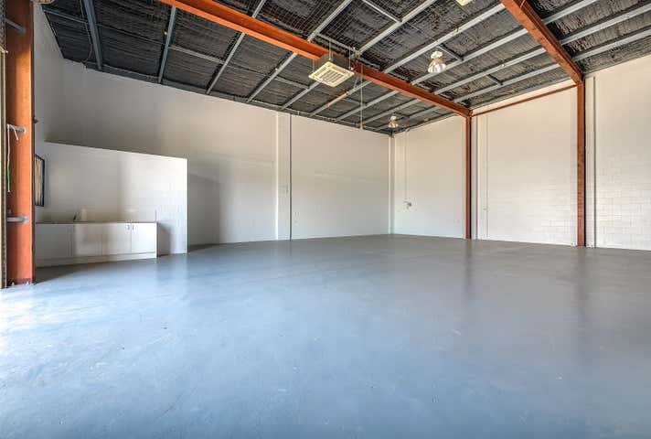 12 Strathaird Road Bundall QLD 4217 - Image 5