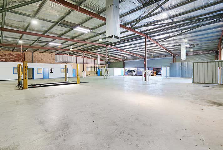 Unit 1, 121 Vulcan Road Canning Vale WA 6155 - Image 16