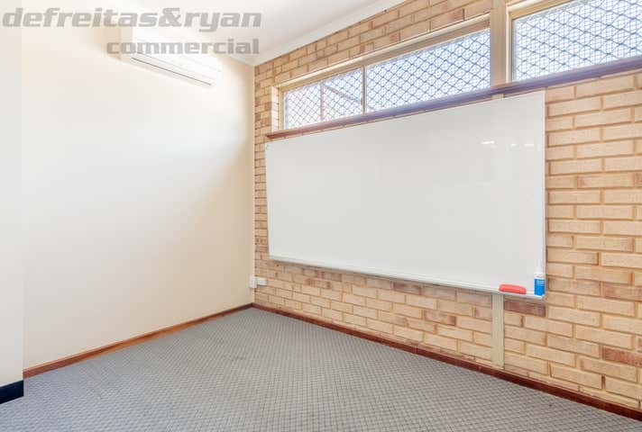 28 Commerce Avenue Armadale WA 6112 - Image 15