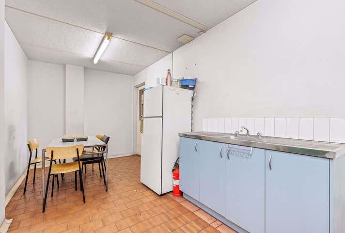 4-6 Breakwater Road Belmont VIC 3216 - Image 9