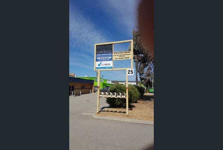 Unit 3/25 Owen Road Kelmscott WA 6111 - Image 9