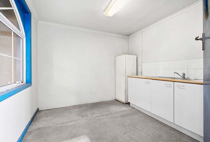 2/56-62 Cedar Parade Moolap VIC 3224 - Image 4