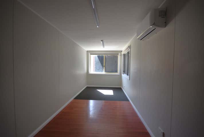 452B Atkins Street Albury NSW 2640 - Image 6