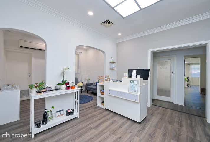 12 Kearns Crescent Ardross WA 6153 - Image 3