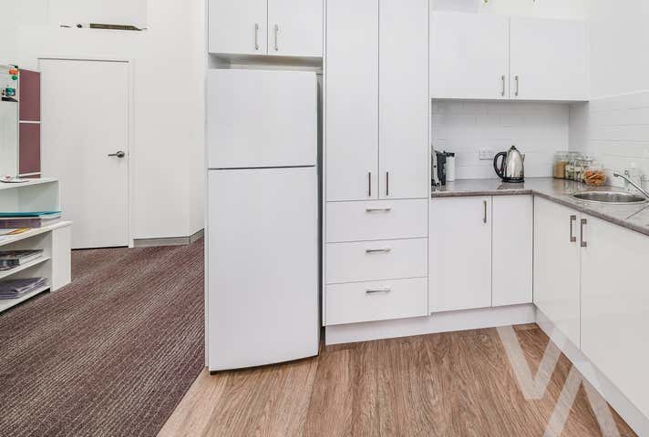 2/571 Pacific Highway Belmont NSW 2280 - Image 7