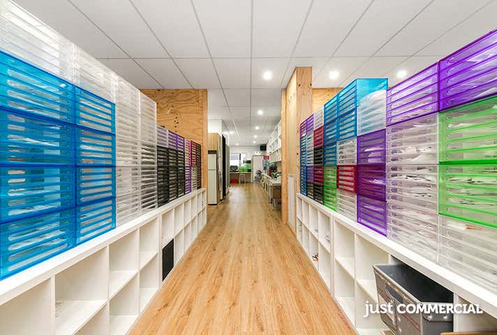 17 Aspen Circuit Springvale VIC 3171 - Image 4