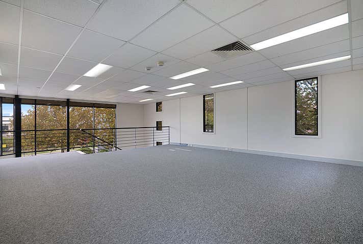 47 Catalano Circuit Canning Vale WA 6155 - Image 25