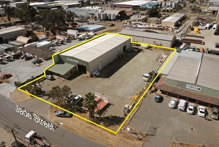 14 Jade Street Maddington WA 6109 - Image 1