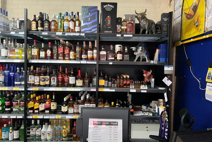 Shop 4, 31 Pimlott Street Dianella WA 6059 - Image 9