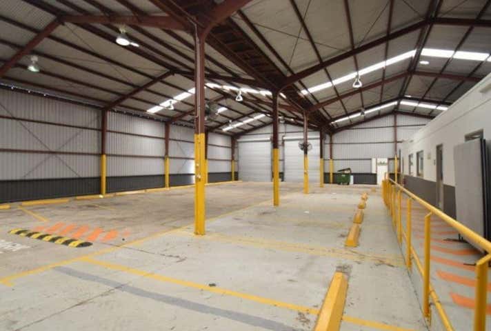 50 Ingham Road West End QLD 4810 - Image 7