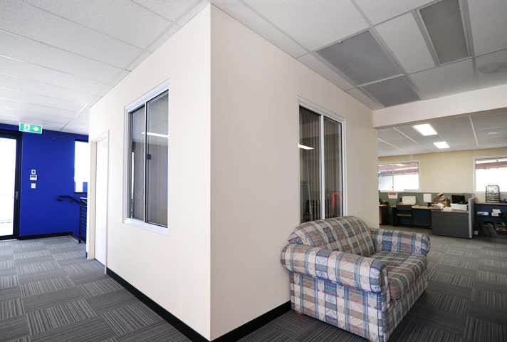 4 Supreme Loop Gnangara WA 6077 - Image 17