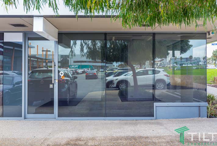 9E/817 Beeliar Drive Cockburn Central WA 6164 - Image 3