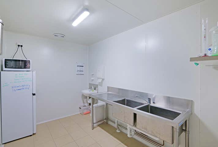 4/70-72 Clavering Road Bayswater WA 6053 - Image 5