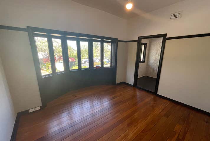 10 Station Street Wentworth Falls NSW 2782 - Image 4