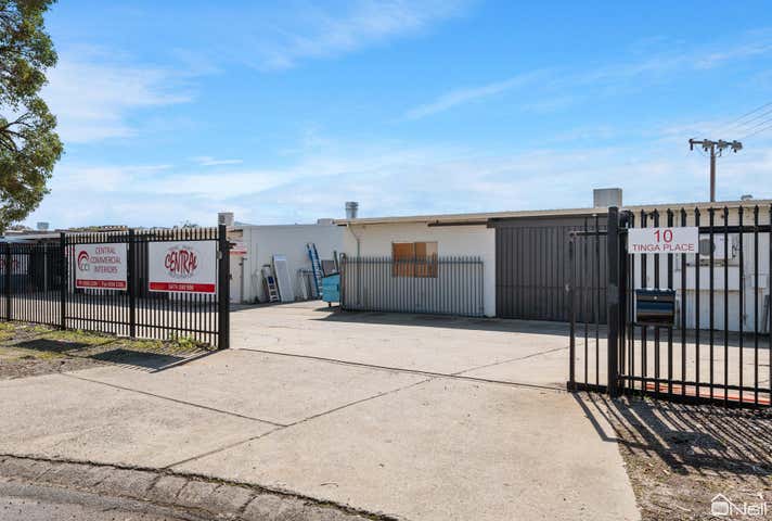 10 Tinga Place Kelmscott WA 6111 - Image 8