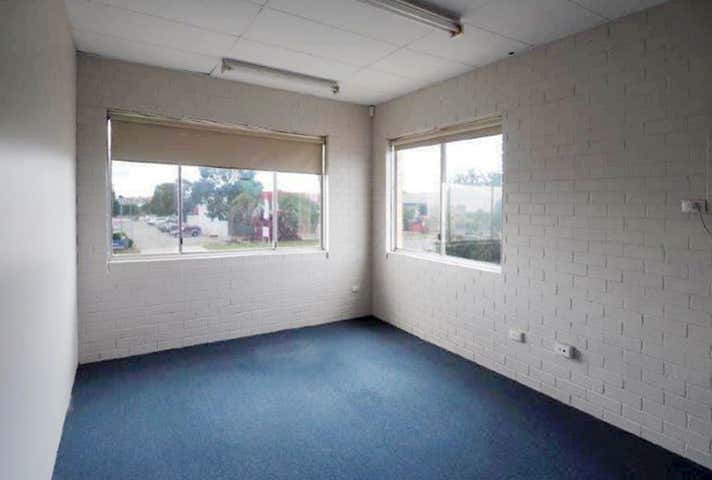 Unit 3, 38 Buckingham Drive Wangara WA 6065 - Image 2