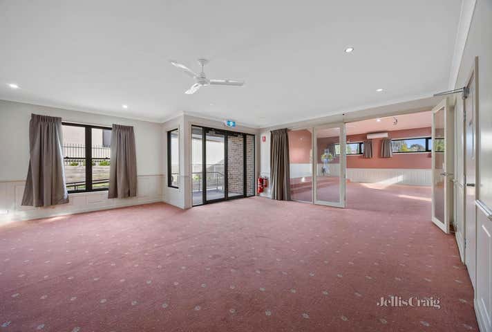 10 Vincent Street Daylesford VIC 3460 - Image 16