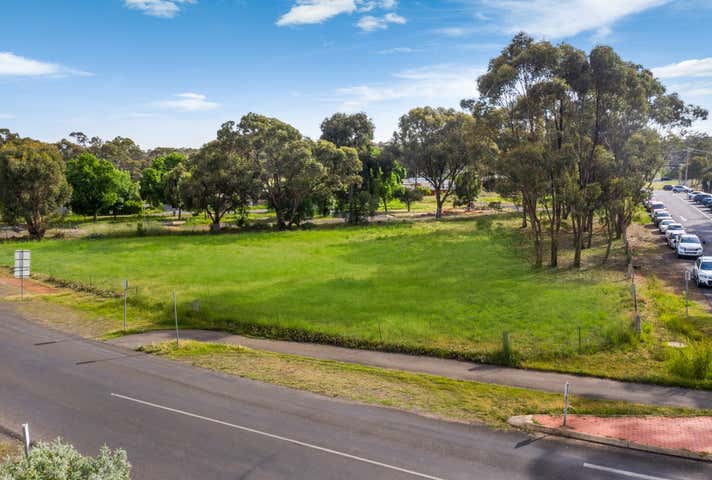 11 Carolyn Way Maiden Gully VIC 3551 - Image 6