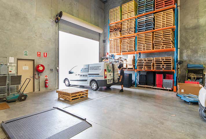 8 Blackly Row Cockburn Central WA 6164 - Image 8