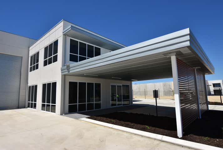 11 SUPREME LOOP Gnangara WA 6077 - Image 5