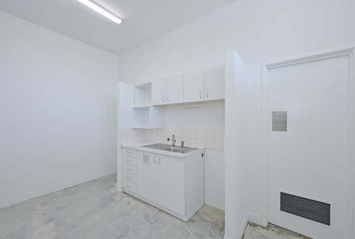 38 Haynes Street Kalamunda WA 6076 - Image 11