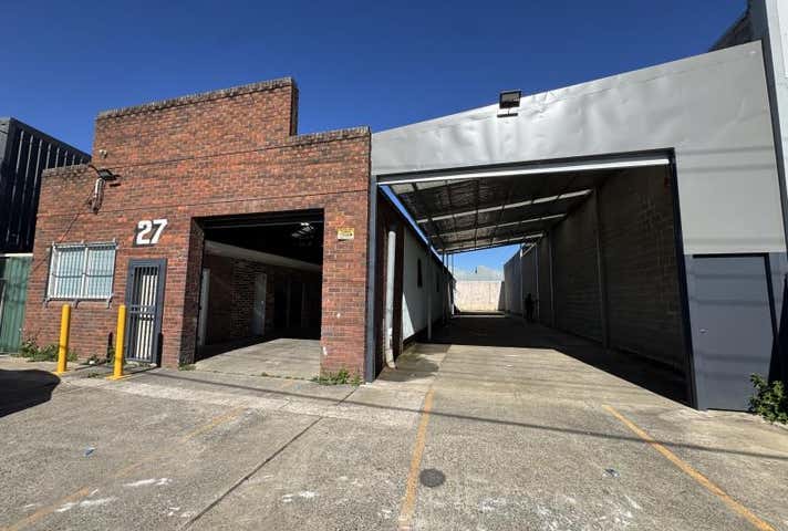 27 Hollywood Drive Lansvale NSW 2166 - Image 1