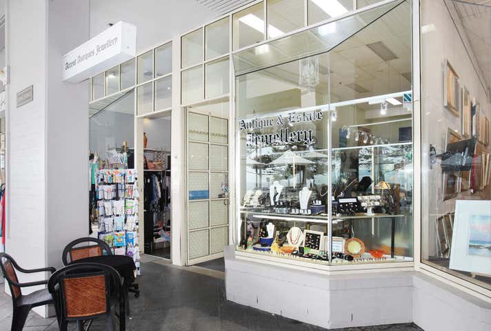 Retail, 40 Terrigal Esplanade Terrigal NSW 2260 - Image 2