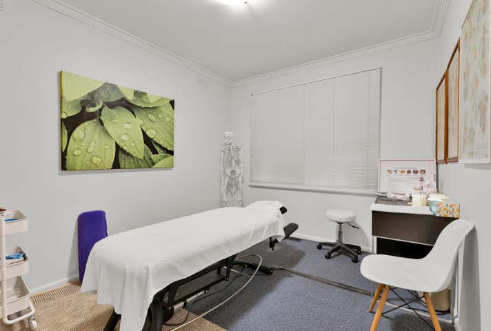 130 Watsonia Road Watsonia VIC 3087 - Image 5