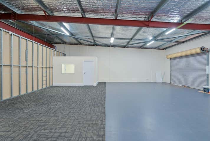 5/8-10 Commodore Drive Rockingham WA 6168 - Image 10