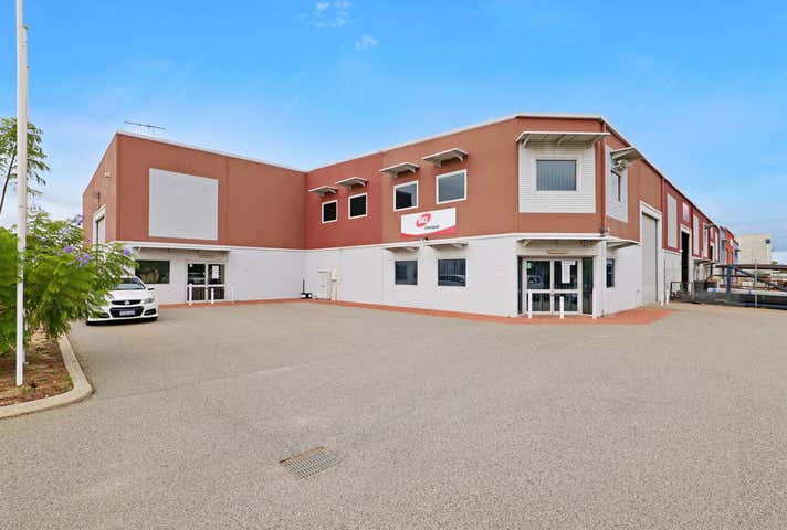 Unit 1, 2 Baltic Court Maddington WA 6109 - Image 13