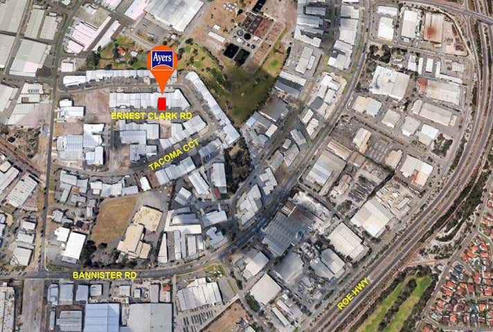 24 Ernest Clark Rd Canning Vale WA 6155 - Image 3