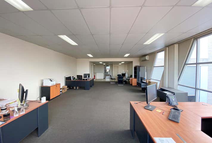 24 Clelland Road Brooklyn VIC 3012 - Image 10