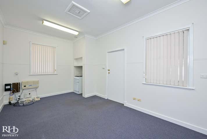 10 Kearns Crescent Ardross WA 6153 - Image 21