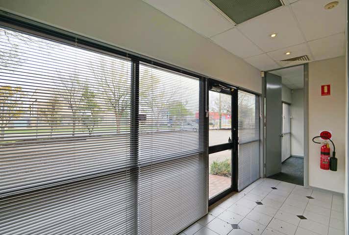 5-7 Valencia Way Maddington WA 6109 - Image 14