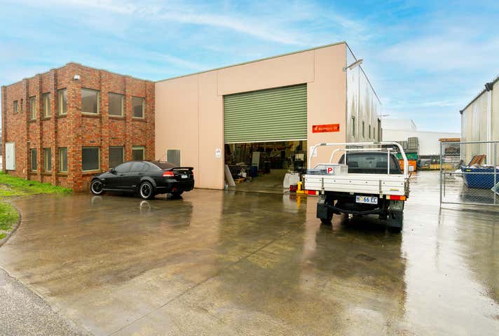 4 Mcintyre Street Mornington TAS 7018 - Image 1