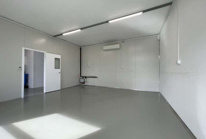 Unit 1, 10 Lithic Way Wangara WA 6065 - Image 4