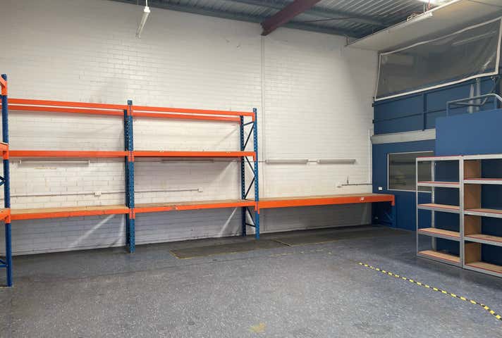 4/5 Aldous Place Booragoon WA 6154 - Image 3