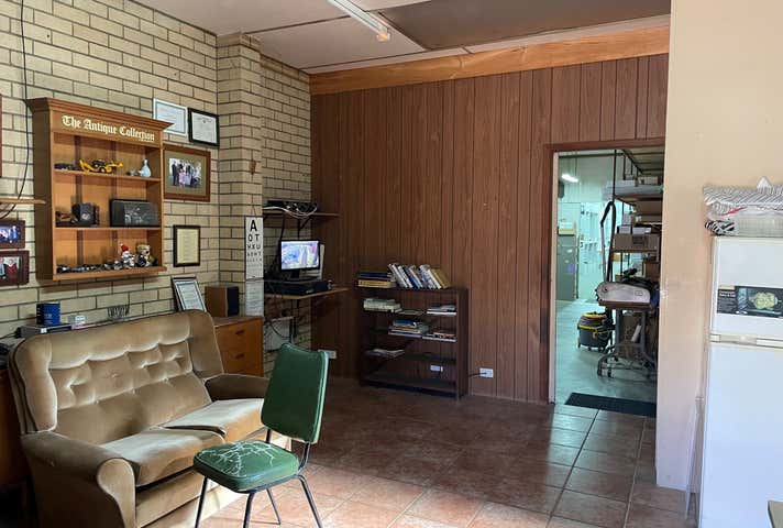 70 Barrack Street Merredin WA 6415 - Image 19